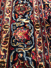 Load image into Gallery viewer, Persian Meshad - Square 10&#39; x 11&#39;
