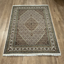 Load image into Gallery viewer, Indian Mahi [Wool + Sillk] - 5'0” X 7'3”
