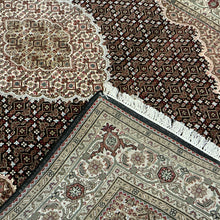 Load image into Gallery viewer, Indian Mahi [Wool + Sillk] - 5'7” X 8'4”
