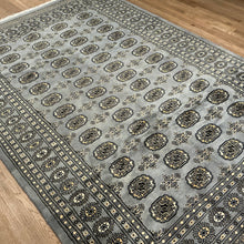 Load image into Gallery viewer, Pakistani Bukhara - 6&#39;1” X 9&#39;1”
