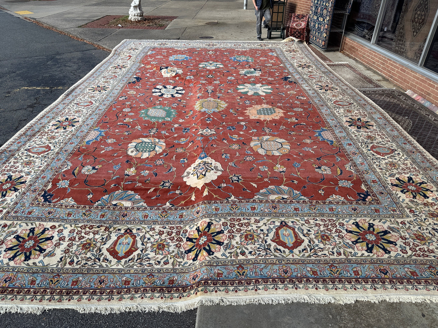 Persian Sarouk -  17’3” X 27’6”