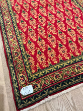 Load image into Gallery viewer, Persian Sarouk Mir - 2&#39;4” X 4&#39;4”
