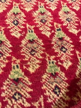 Load image into Gallery viewer, Persian Tabriz - 2&#39;11” X 4&#39;8”
