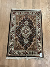 Load image into Gallery viewer, Indian Mahi [Wool + Sillk] - 2x3
