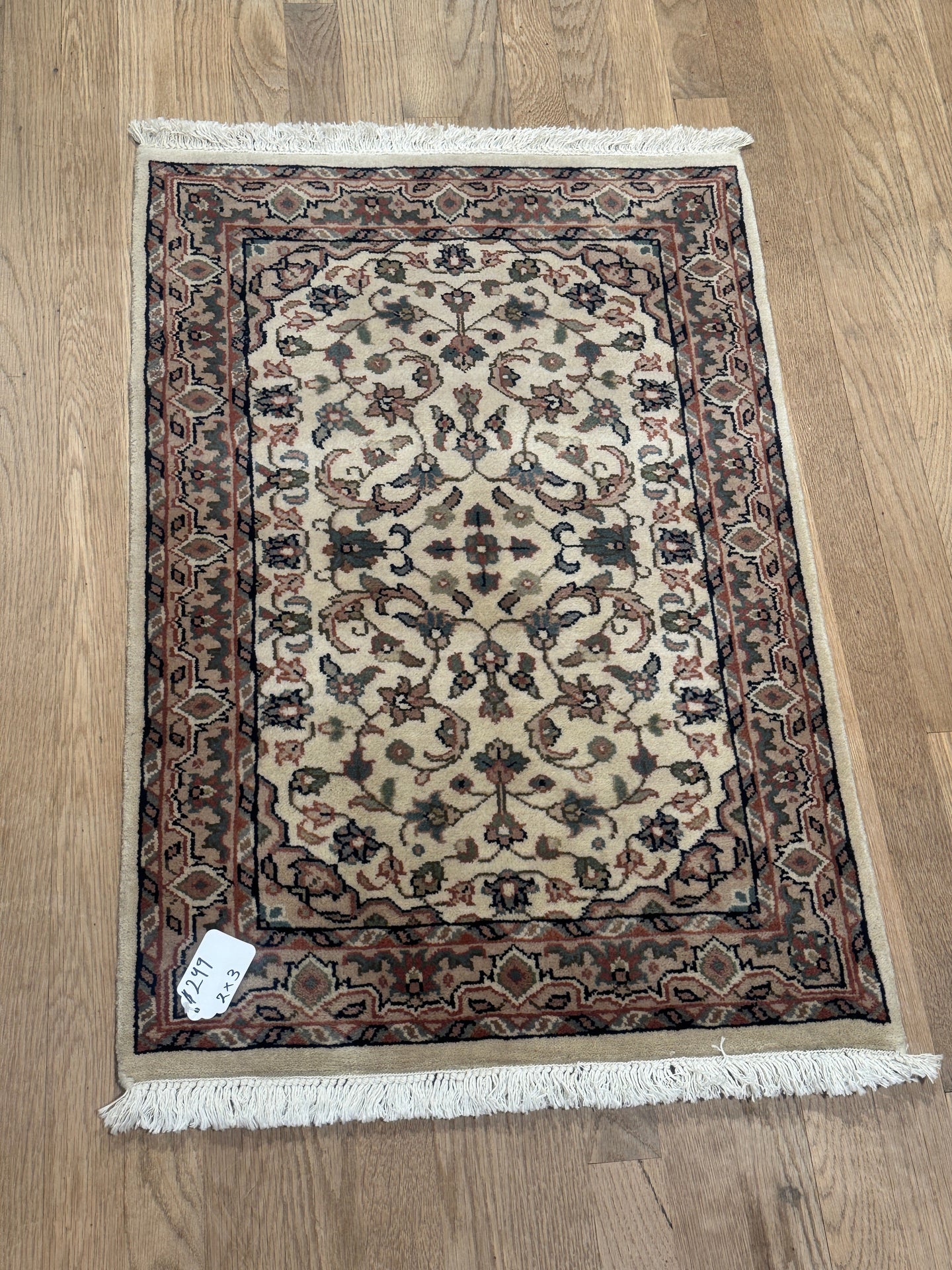 Indian Sarouk - 2'0” X 3'0”