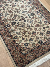 Load image into Gallery viewer, Indian Sarouk - 2&#39;1” X 2&#39;11”
