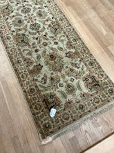 Load image into Gallery viewer, Indian Sarouk - 2&#39;7” X 8&#39;2”
