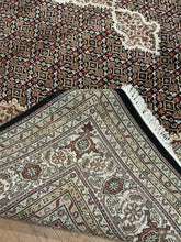 Load image into Gallery viewer, Indian Mahi [Wool + Sillk] - 7'9” X 10'4”
