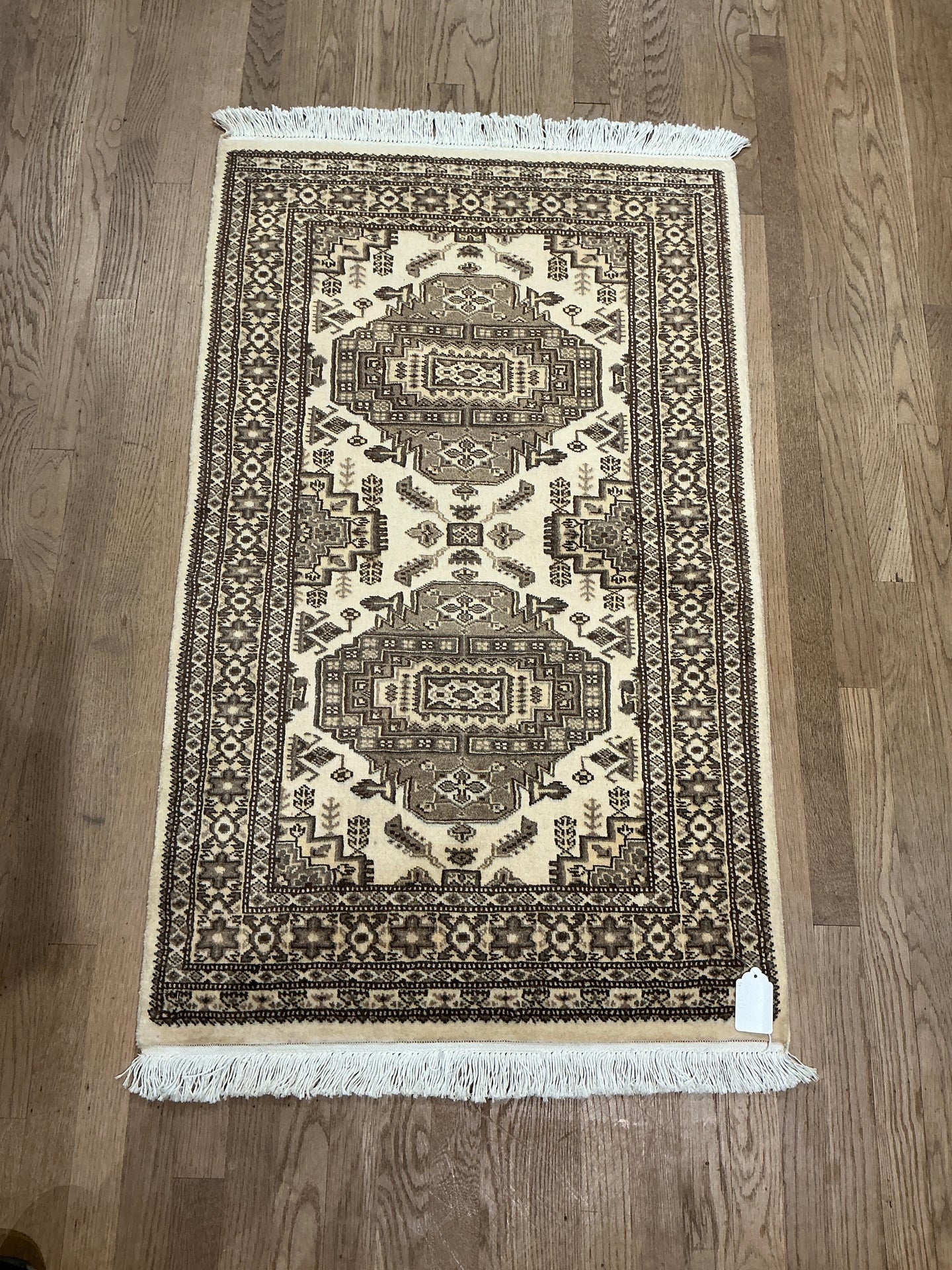Pakistani Bukhara - 2'7” X 4'2”