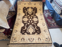 Load image into Gallery viewer, Pakistani Chobi -  2’8” X 4’0”
