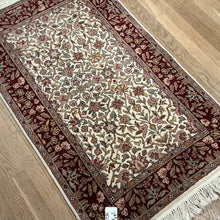 Load image into Gallery viewer, Indian Sarouk - 2'6” X 4'1”
