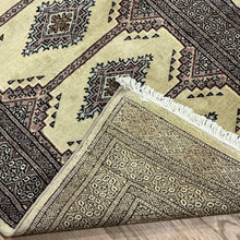 Load image into Gallery viewer, Pakistani Bukhara - 2'7” X 4'3”
