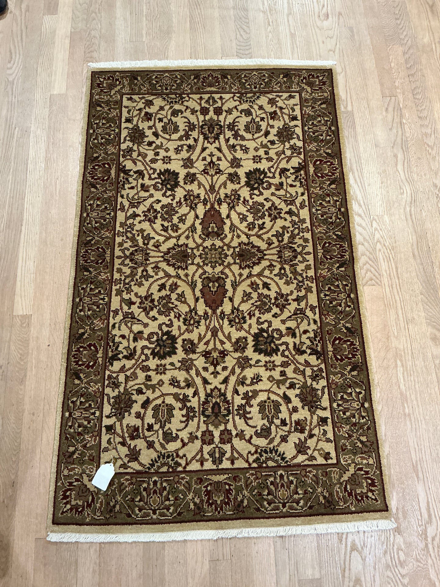 Indian Sarouk - 3'0” X 5'1”