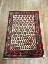 Load image into Gallery viewer, Persian Sarouk Mir - 3&#39;6” X 5&#39;0”
