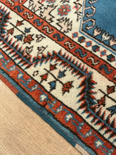 Load image into Gallery viewer, Turkish Hamadan - 3&#39;1” X 4&#39;5”
