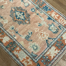 Load image into Gallery viewer, Afghan Oushak - 2'8” X 4'4”
