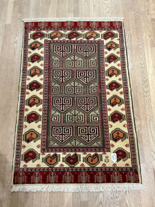 Pakistani Terkman - 3'3” X 4'11”