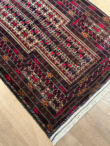 Persian Beluche - 3'0” X 4'10”