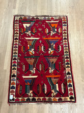 Load image into Gallery viewer, Persian Qashqai - 3&#39;4” X 5&#39;1”
