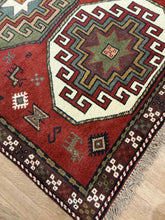 Load image into Gallery viewer, Persian Shirvan - 3&#39;8” X 5&#39;8”

