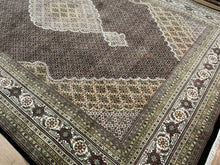 Load image into Gallery viewer, Indian Mahi [Wool + Sillk] - 9'9” X 14'1”
