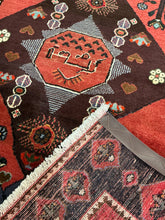 Load image into Gallery viewer, Persian Hamadan - 3&#39;4” X 4&#39;8”
