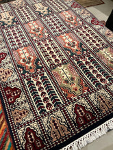 Load image into Gallery viewer, Pakistani Baktiari Panel Design - 3&#39;0” X 5&#39;4”
