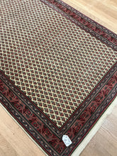 Load image into Gallery viewer, Persian Sarouk Mir - 3&#39;11” X 5&#39;10”
