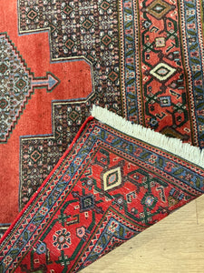 Persian Senneh - 4'1” X 5'1”