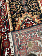 Load image into Gallery viewer, Indian Heriz - 2&#39;7” X 5&#39;11”
