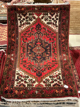Load image into Gallery viewer, Persian Hamadan - 3&#39;6” X 5&#39;1”
