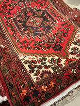 Load image into Gallery viewer, Persian Hamadan - 3&#39;6” X 5&#39;1”
