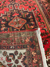 Load image into Gallery viewer, Persian Hamadan - 3&#39;6” X 5&#39;1”
