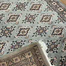 Load image into Gallery viewer, Pakistani Bukhara - 3'0” X 4'11”
