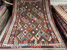 Load image into Gallery viewer, Pakistani Kileem - 7x10
