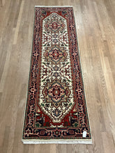 Load image into Gallery viewer, Indian Heriz - 2&#39;6” X 7&#39;10”
