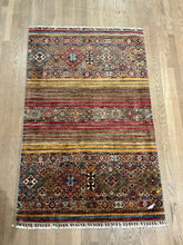 Load image into Gallery viewer, Afghan Khorjin - 3&#39;4” X 5&#39;2”
