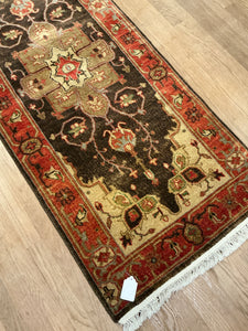 Indian Serapi - 2'7” X 9'11”