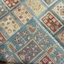 Load image into Gallery viewer, Afghan Baktiari Panel Design - 4&#39;0” X 6&#39;0”
