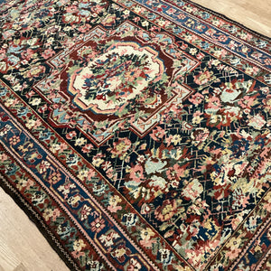 Persian Baktiari - 4'11” X 7'3”