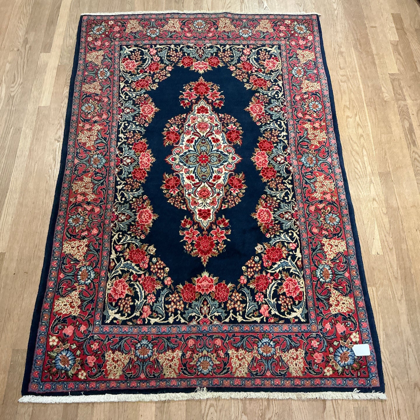Persian Sarouk - 4'7” X 7'0”