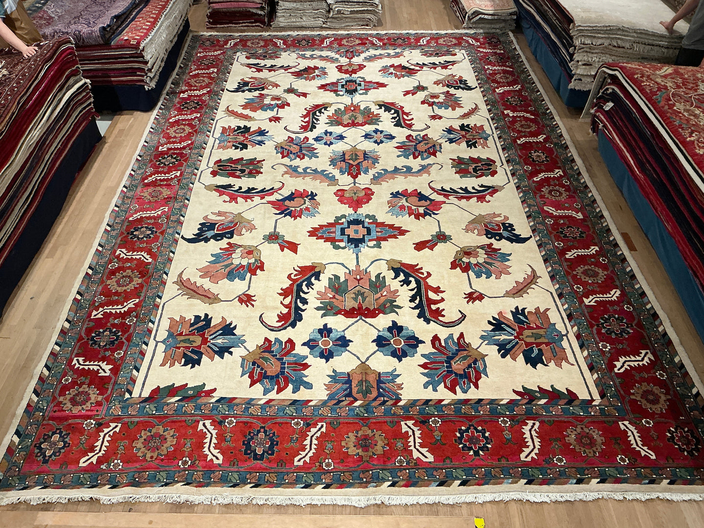 Persian Serapi - 12'11” X 19'8”