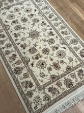 Load image into Gallery viewer, Chinese Keshan [Wool + Silk] - 3&#39;1” X 5&#39;1”
