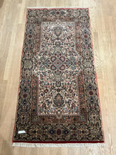 Load image into Gallery viewer, Indian Isfahan - 2&#39;11” X 5&#39;9”
