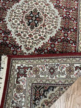 Load image into Gallery viewer, Indian Mahi [Wool + Sillk] - 3&#39;0” X 5&#39;0”
