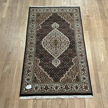 Load image into Gallery viewer, Indian Mahi [Wool + Sillk] - 3'1” X 5'4”
