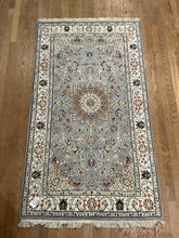 Load image into Gallery viewer, Indian Nain [Wool + Silk] - 3&#39;1” X 5&#39;4”
