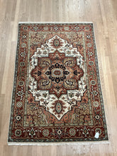 Load image into Gallery viewer, Indian Heriz - 4&#39;1” X 5&#39;11”

