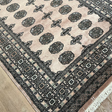 Load image into Gallery viewer, Pakistani Bukhara - 4'3” X 5'11”
