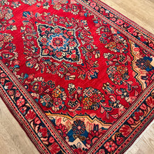 Load image into Gallery viewer, Persian Sarouk - 4&#39;5” X 6&#39;7”
